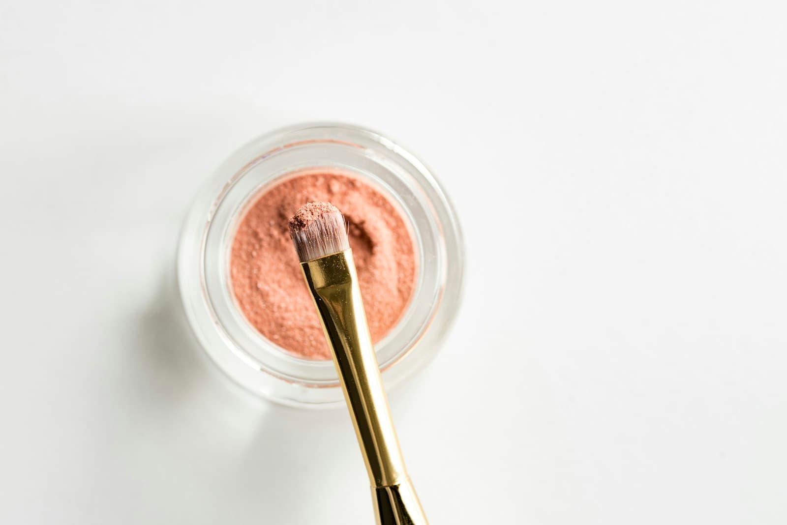 Pigment pro permanentní make-up